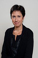Dr. Irina Amelung